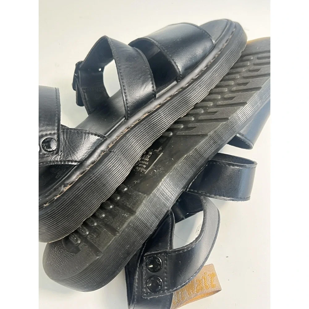 Dr. Martens Vegan Gryphon Shoes Mens Size 8 Black Strappy Sandals Buckle